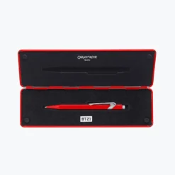 Ballpoint Pens Caran D'Ache - Ballpoint Pen - 849 Bar - Caran D'Ache + LINE FRIENDS (Red) 4 Ballpoint Pens Caran D'Ache - Ballpoint Pen - 849 Bar - Caran D'Ache + LINE FRIENDS (Red)