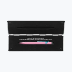 Caran D'Ache - Ballpoint Pen - 849 Claim Your Style 2 - Hibiscus Pink (Limited Edition) 4 Caran D'Ache - Ballpoint Pen - 849 Claim Your Style 2 - Hibiscus Pink (Limited Edition)