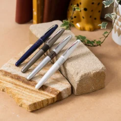 Pilot - Fountain Pen - Metropolitan (MR2) - White (Tiger) Fountain Pens 5 Pilot - Fountain Pen - Metropolitan (MR2) - White (Tiger) Fountain Pens