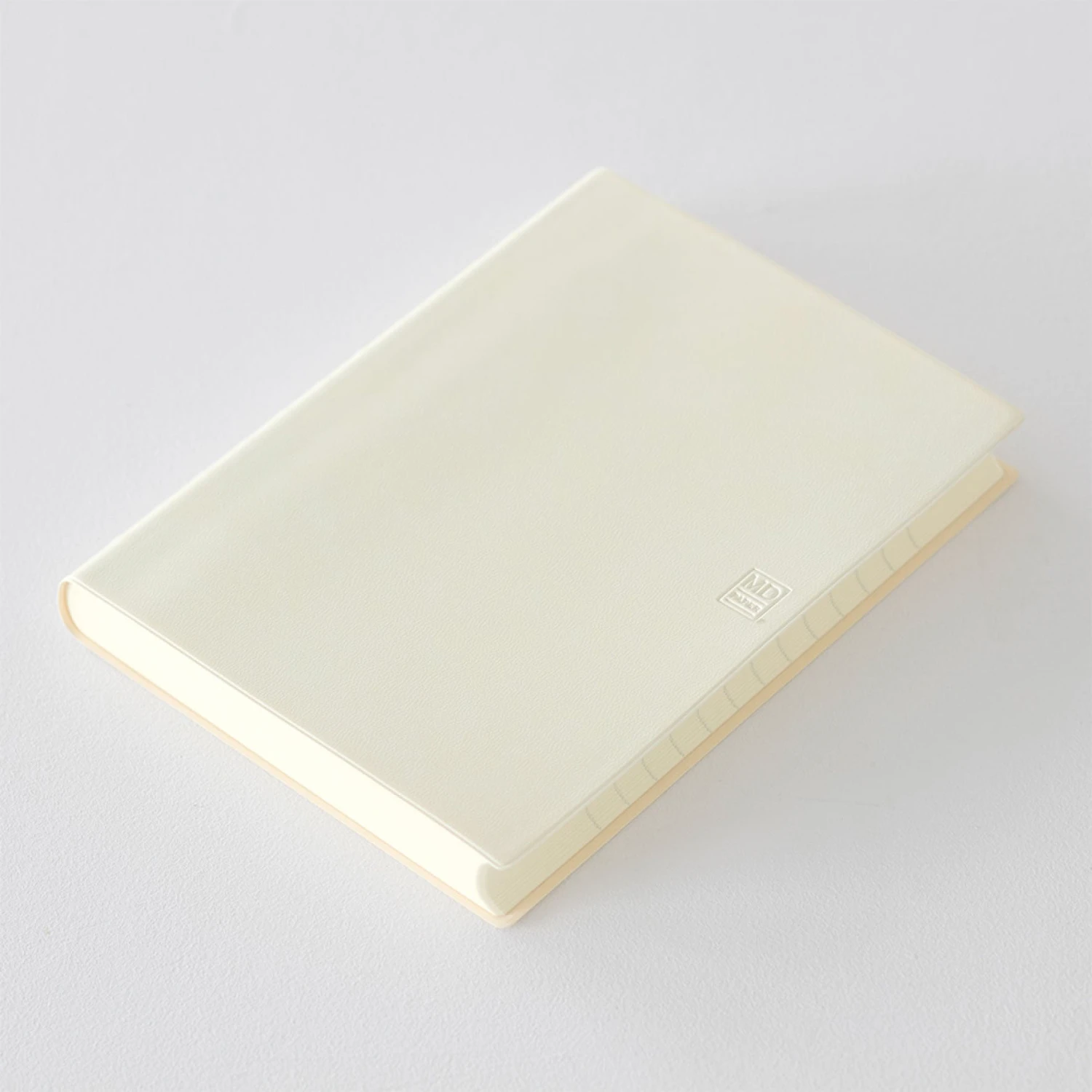 Midori-2022-Diary-MD-1Day-1Page-12.jpg Midori - 2022 Diary - MD 1Day 1Page - A5 Diaries