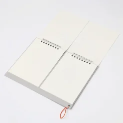 Midori - 2022 Calendar - MD Twin Diaries 7 Midori - 2022 Calendar - MD Twin Diaries