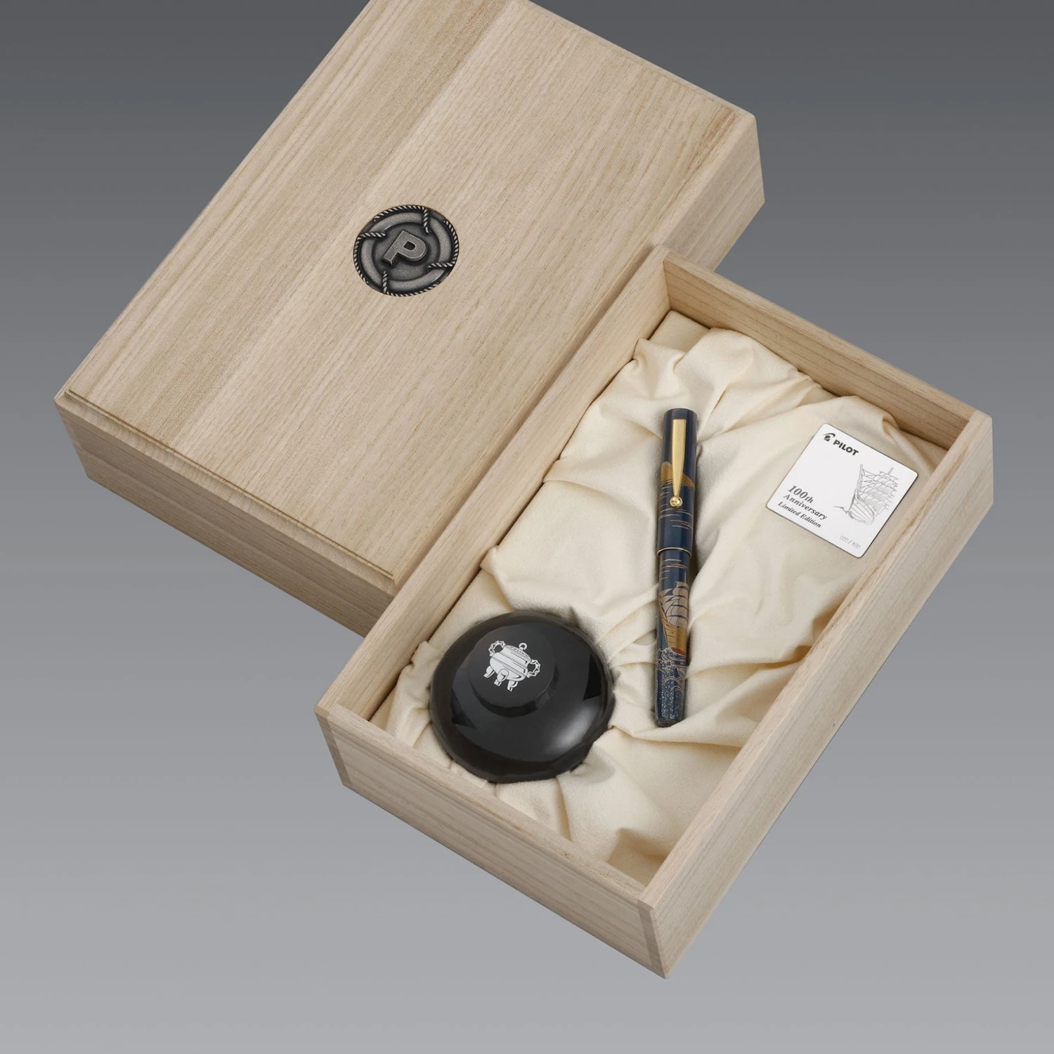 Pilot-100-3.jpg Pilot Namiki - Fountain Pen - Fuji And Meiji-Maru (100th Anniversary Limited Edition) Fountain Pens