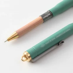Traveler's Company - Ballpoint Pen - Brass - Factory Green
