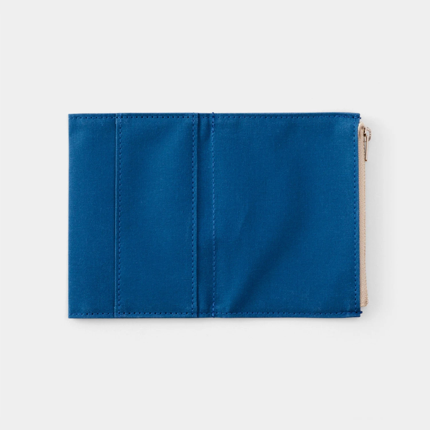 Traveler_s-Factory-Zipper-Case-30.jpg Traveler's Company Traveler's Factory - Zipper Case - Passport - Blue Notebooks