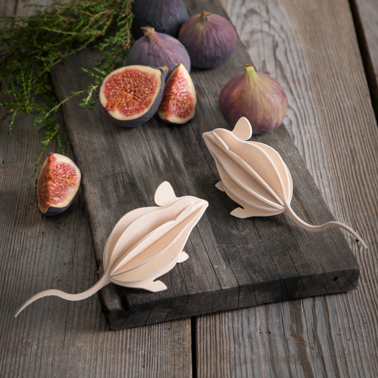 lovi-mice-natural-wood-with-figs_490a1a4f-665b-4630-aec5-59ae5da85f10.jpg Animal Lovers Lovi - Ornament - Mouse - 15cm - Light Pink